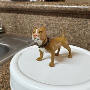 LIL LOCSTERS SERIES 1 HOPPIN HYDROS *** SMOKE DOGG *** 1" ACTION FIGURE PITBULL